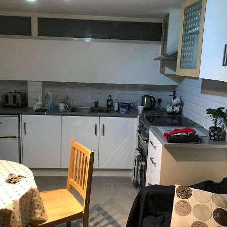 West Kensington 3 Bedroom Apartment London Exteriör bild